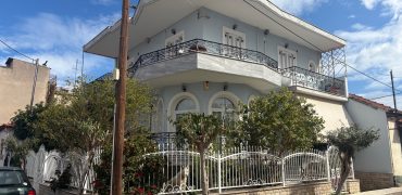 Corner Villa